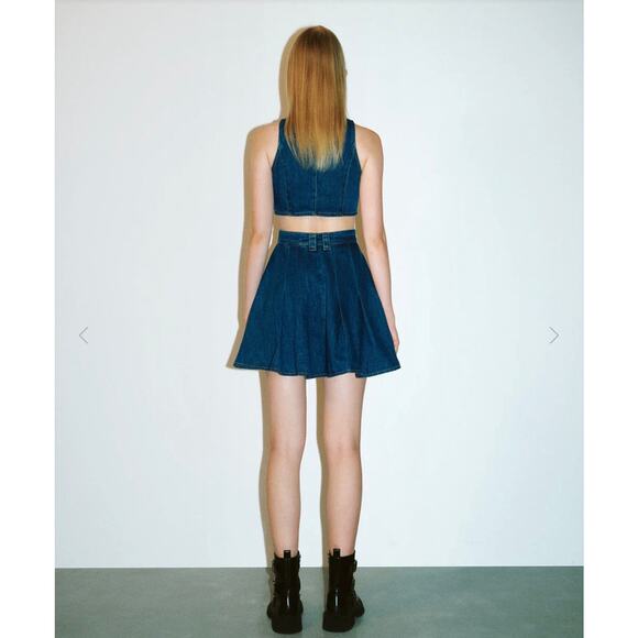 Urban Revivo Denim Cut-Out Mini Dress Blue Button Front US 6 NWT - Picture 5 of 6